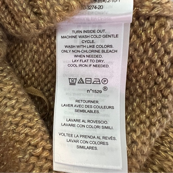 Ralph Lauren Women’s V-Neck Metallic Gold Shimmery Sweater NWT Medium - Picture 11 of 16